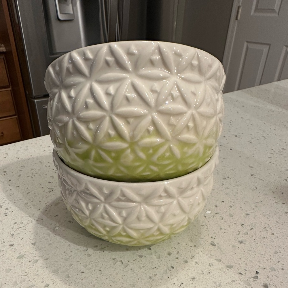 Green Marshmallow Bowls from Anthropologie.